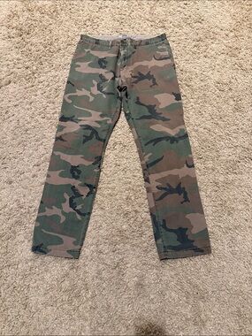 baldwin Kansas City Men's Camo Chino Pants 36 Waist